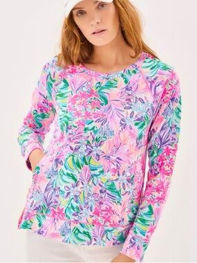 NWT Lilly Pulitzer x Disney Beachcomber Pullover M Disney Dreamin